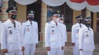 Sangat Khidmat, Kepala Desa Paringan Ikuti Upacara HUT RI ke-75 di Halaman Desa Panjeng